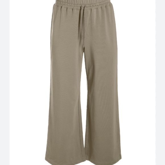 Peruvian Connection Avery Cropped Pants M Wide Leg Pull On Olive Boho Minimalist - Picture 2 of 13